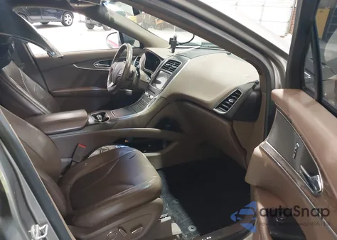 2016 Lincoln Mkx Reserve from USA, damaged, VIN 2LMTJ6LR6GBL88688